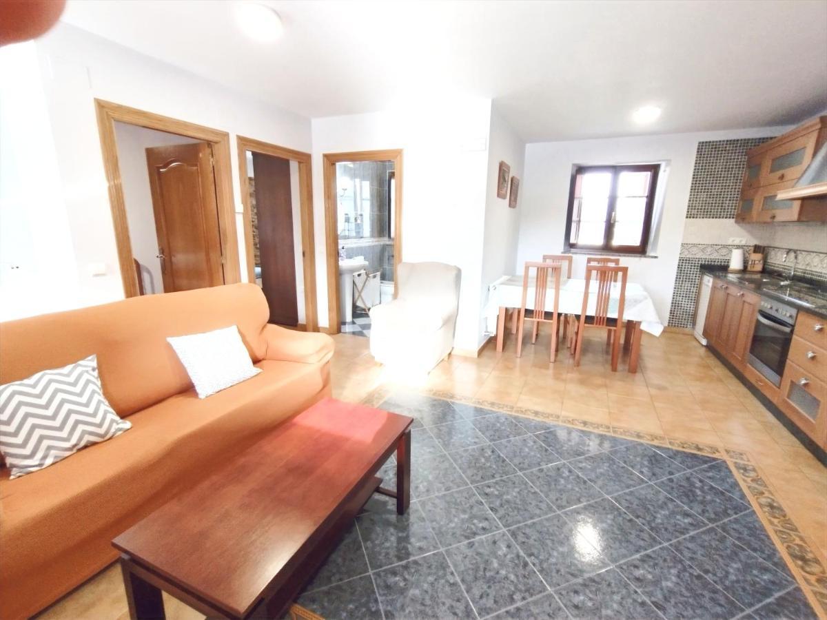 Apartamentos Navalin Tapia de Casariego Kültér fotó