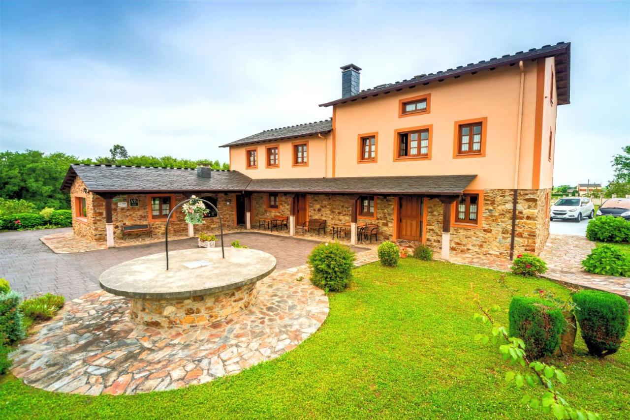 Apartamentos Navalin Tapia de Casariego Kültér fotó