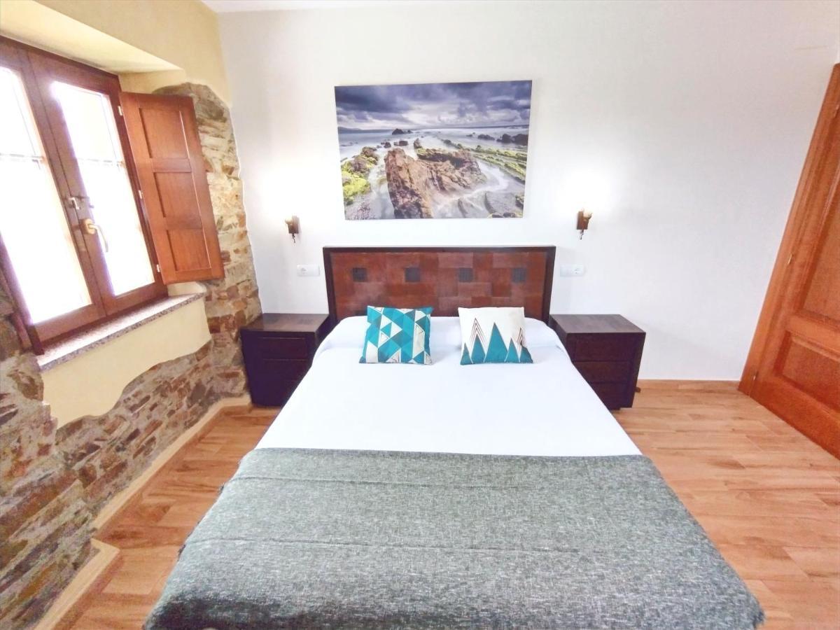 Apartamentos Navalin Tapia de Casariego Kültér fotó
