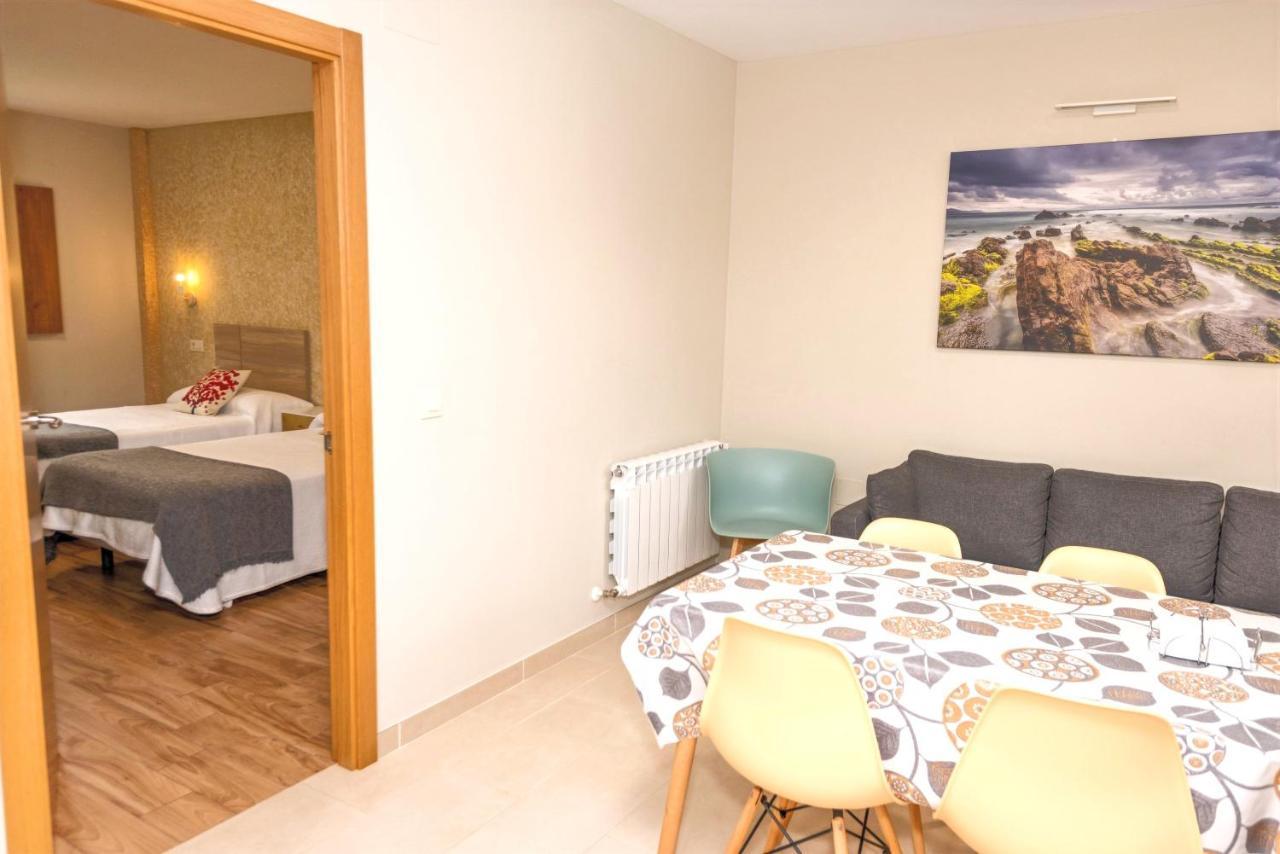 Apartamentos Navalin Tapia de Casariego Kültér fotó